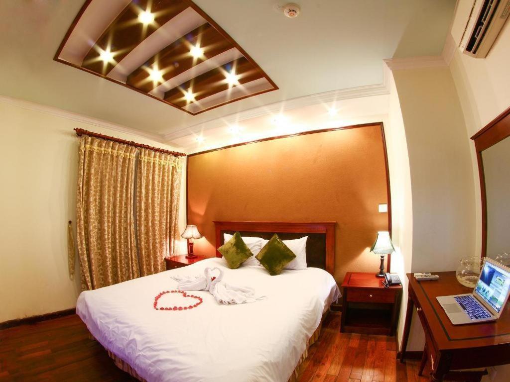 โรงแรมเอเทรียม ฮานอย ภายนอก รูปภาพ