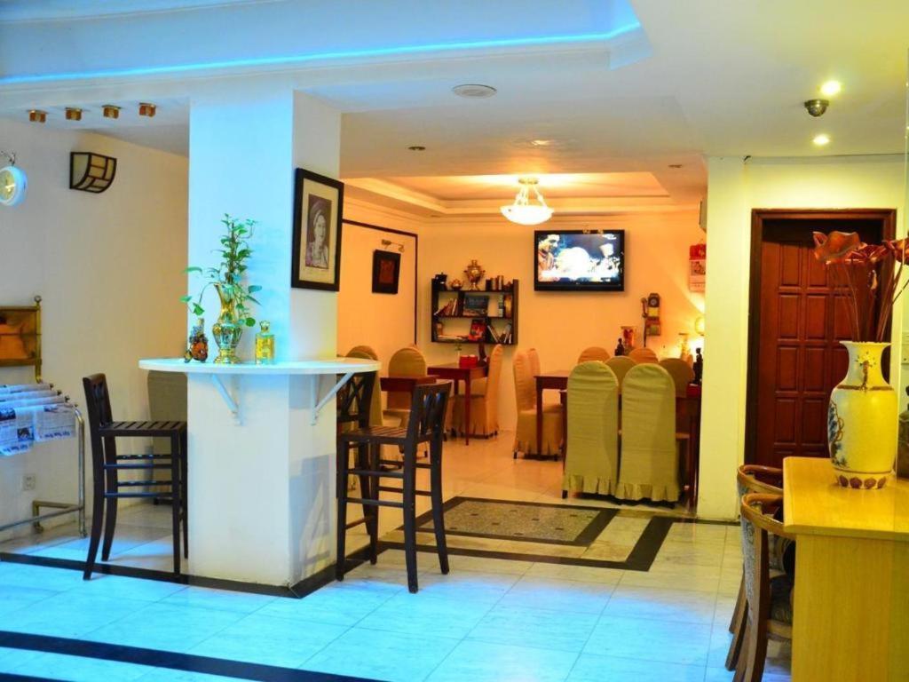 โรงแรมเอเทรียม ฮานอย ภายนอก รูปภาพ